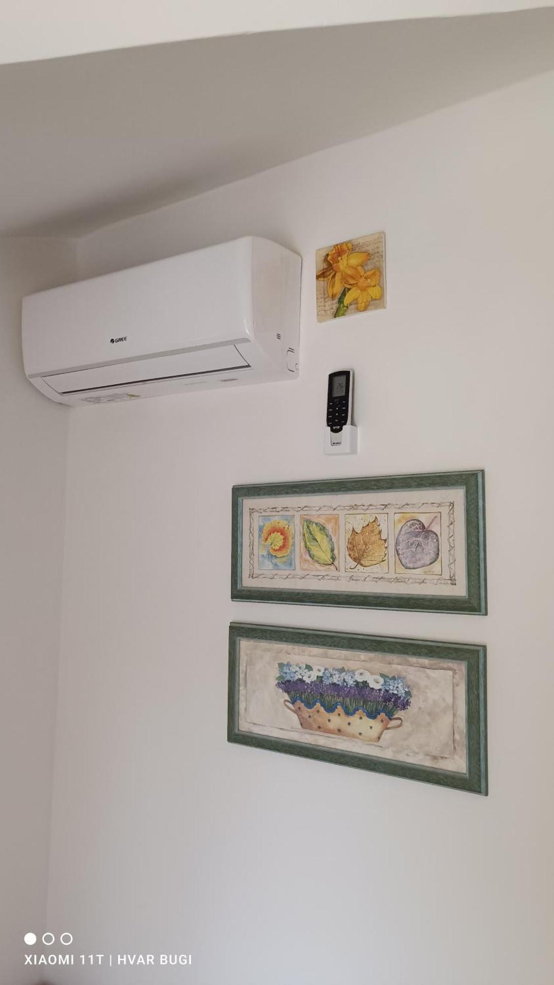 Adrienn Apartments Stari Grad  Cameră foto